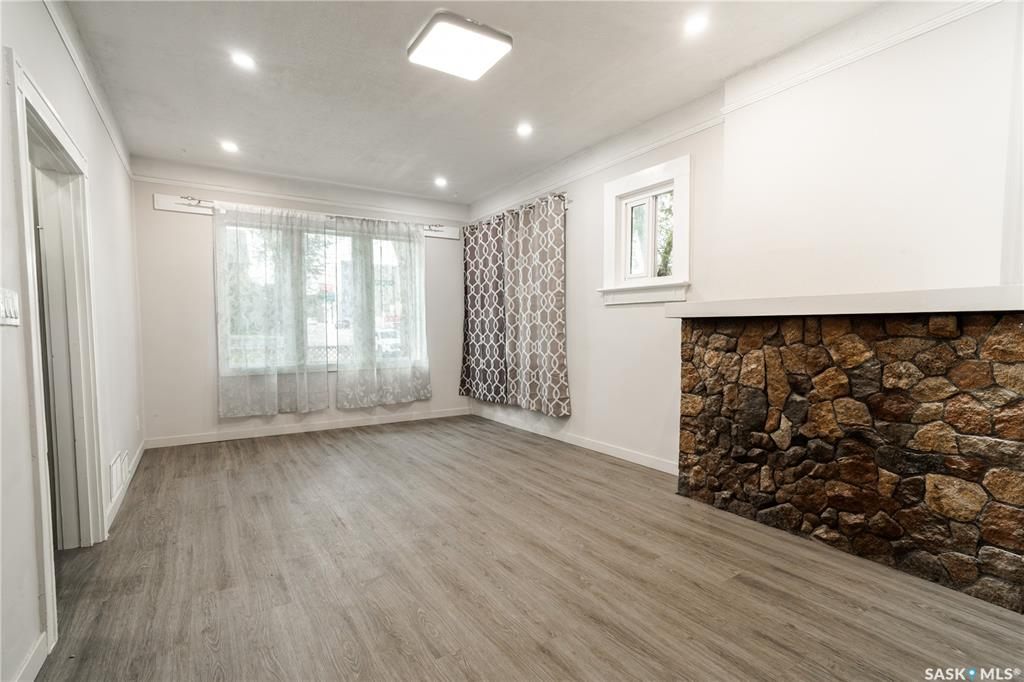 Caswell Hill 社区投资型独栋出售 · 101 28th Street W——林与唐地产 - 6